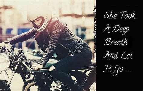 Pin By Sabrina Gouch On Women Riders Lady Riders Motorcycle Photo