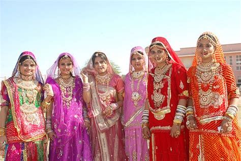 11 Famous Traditional Dresses Of Rajasthani For Women And Men Vlr Eng Br