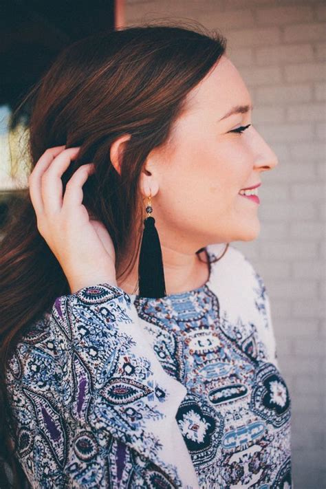 35 Ways To Wear Statement Earrings For Any Occasion Tassel Earrings