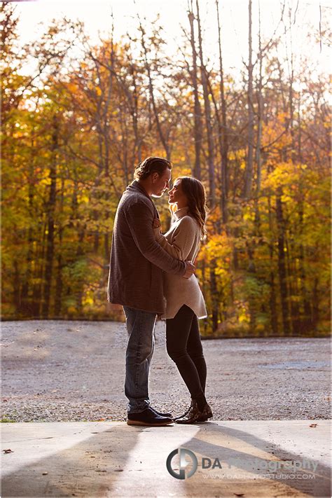 Why We Prefer Scheduling Engagement Session Around Sunset Da Photography