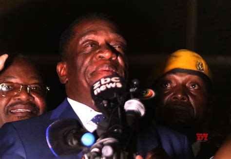 Emmerson Mnangagwa Takes Over As Zimbabwe President Social News Xyz