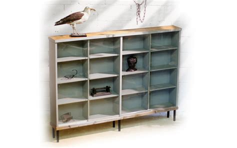 Convert centimeters to inches (cm to in) with the length conversion calculator, and learn the centimeter to inch calculation formula. Industrieel Vintage hoog dressoir vitrinekast jaren 60 ...