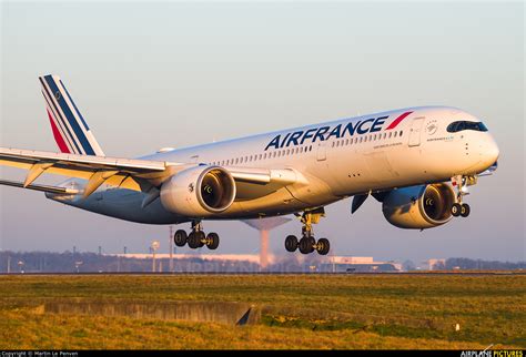 F Htyc Air France Airbus A350 900 At Paris Charles De Gaulle