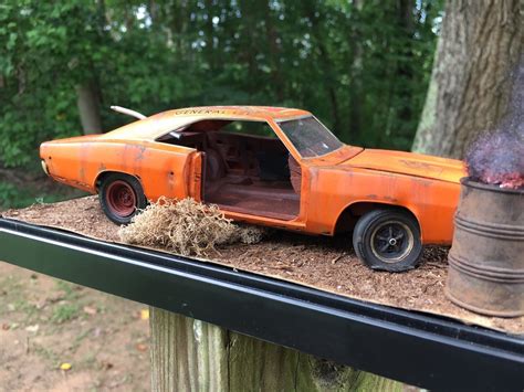Dukes Of Hazard General Lee Model Built Diorama 124 Scale 1969 Dodge