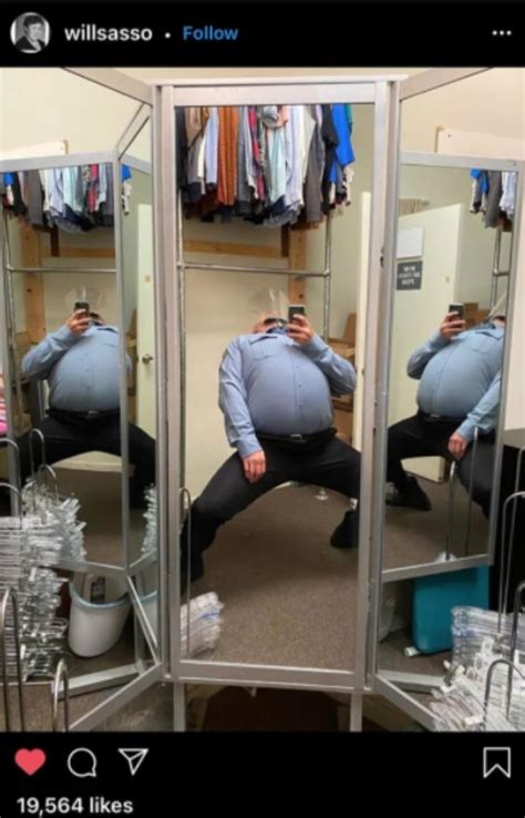 People Weird Tries To Sell Mirrors 30 Pics