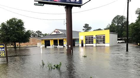 Pensacola Flooding Possible As Weekend Storms Severe Weather Linger