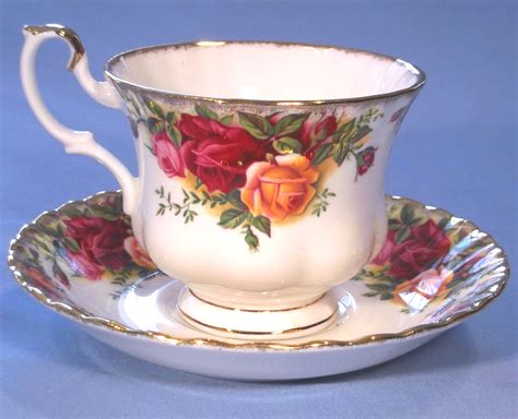 Royal Albert Old Country Roses Bone China Tea Cup And