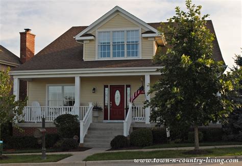 Town & country gardens has been serving the chicagoland, il suburbs since 1962. Quaint Village Homes in Geneva, Illinois - Town & Country ...