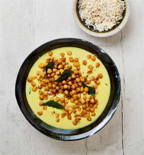 Meera Sodhas Vegan Recipe For Kadhi With Fried Chickpeas Vegan Food And Drink The Guardian