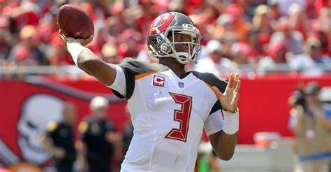 Fantasy football at it's very best! Fantasy Football: Decoding the Top 12 QBs for Week 4 ...