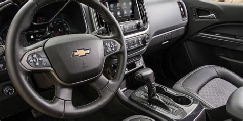 Chevy Silverado 1500 Vs 2500 Hd 2020 Towing Capacity And Specs