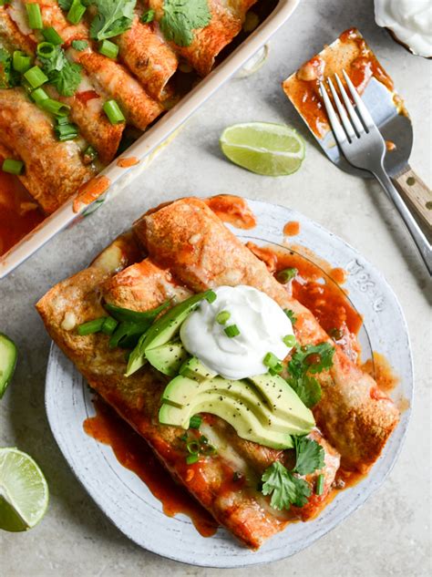 For great tasting enchiladas with homemade sauce, you have to try this one! Our Favorite Lightened Up Beef Enchiladas with 10 Minute Enchilada Sauce. - How Sweet Eats