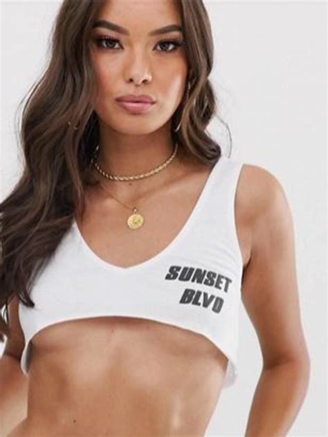Extreme ‘underboob’ Bras Are The Latest Fashion Trend Photo Nt News