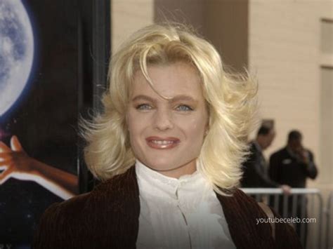 Erika Eleniak Height How Tall Is The Baywatch Actress Ytc The Best Porn Website