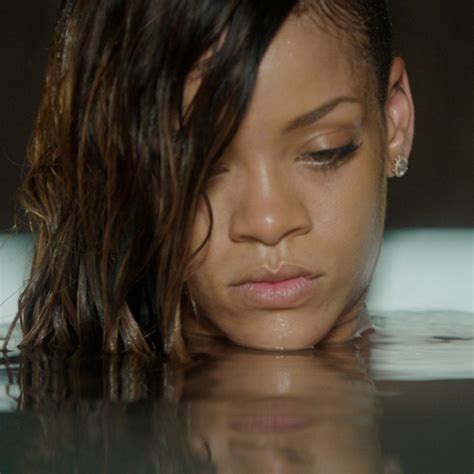 exclusive rihanna s stay music video premiere e online