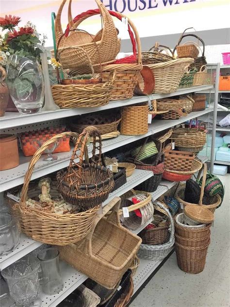 How To Shop For Thrift Store Home Decor Items Thrift Store Crafts
