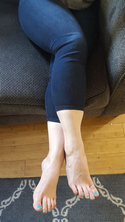 Myprettywifesfeet My Pretty Wifes Beautiful Feet And Sexy Curves