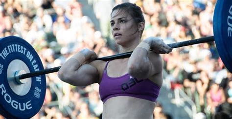 Picture Of Julie Foucher