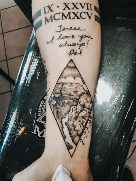 Austin tattoo artists 1 mark strong 2 jonathan fiore 3 jester smith 4 alex asad 5 chris carlton 6 erik axel brunt 7 justin taylor brooks 8 ben dipietro 9 christopher hedlund 10 benjamin barreto more items. Grand Canyon Tattoo Artist- Austin Hausler | Tattoo art ...