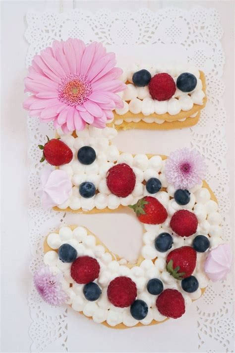 Die besten rezepte für desserts? Number Cake - Kuchentrend 2018 - The inspiring life ...