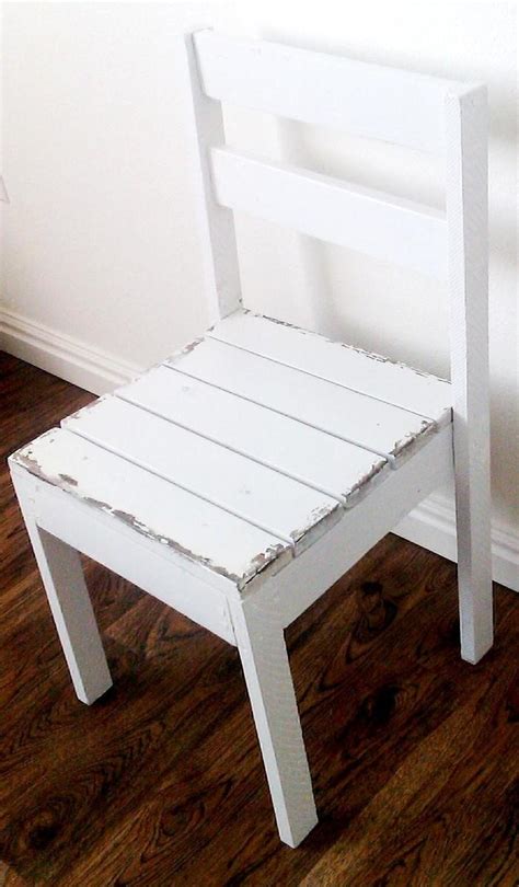 Finding a comfortable outdoor chair is a pain, so why not make one you'll love? Ana White | Children's Chair - DIY Projects