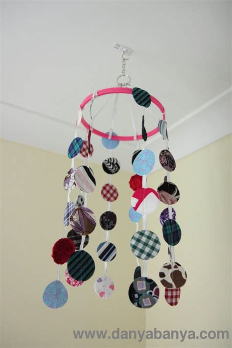 Ceiling mounted mobiles are a bit trickier. Getting ready for the baby: Hanging Mobile - Danya Banya