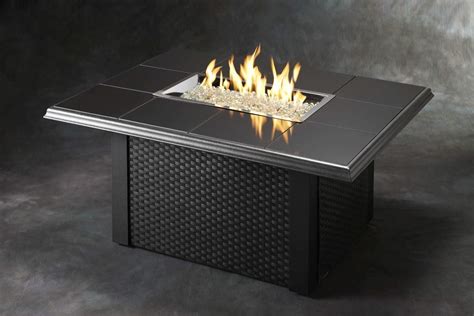 Once again, my wife had a vision, and i was inspired to bring it into being. Outdoor Greatroom Napa Valley Gas Fire Pit Coffee Table ...