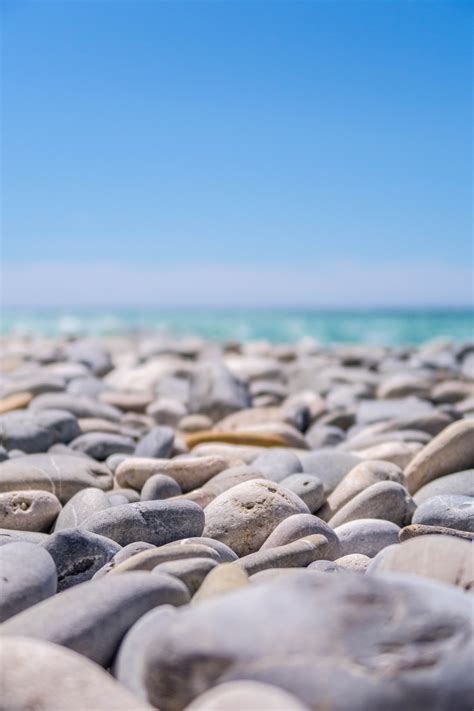Stone Beach Pictures Download Free Images On Unsplash