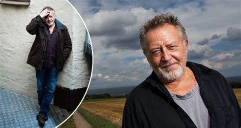 Check spelling or type a new query. Ulf Lundell om skilsmässan: "Är goda vänner" | Aftonbladet