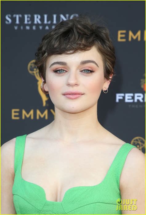 The Acts Joey King Is Gorgeous In Green At Emmys Peer Group Event