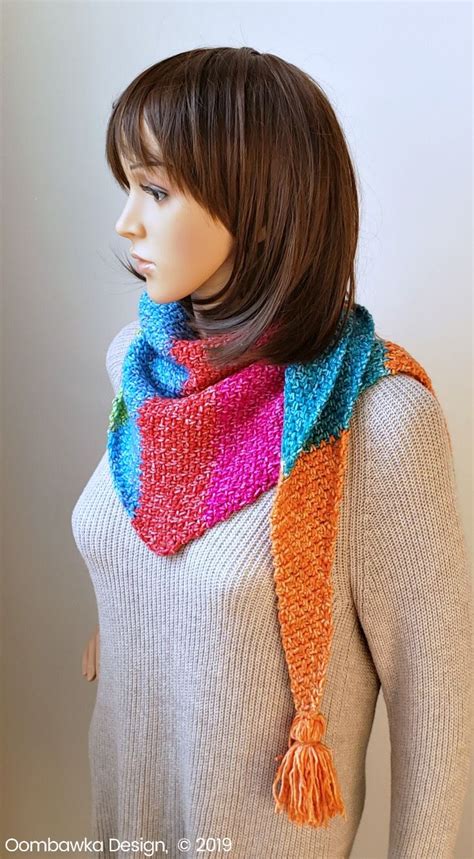 amelia triangle scarf pattern scarf of the month club october 2019 crochet triangle scarf