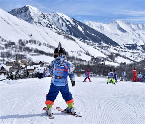 Club Piou Piou Ski Premi Res Glisses Ans R Volus Esf Saint Sorlin