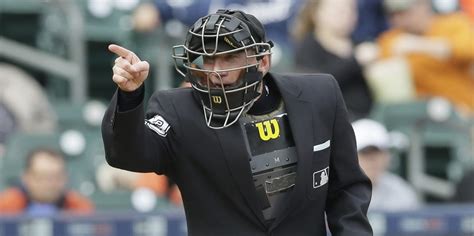 Baseball Has An Umpire Problem Bronx Pinstripes