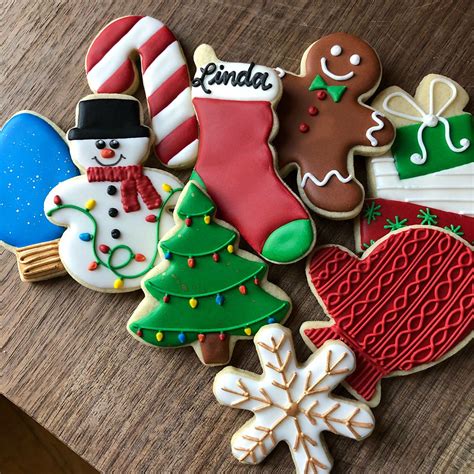 Download christmas cookie stock photos. 43 Creative and Easy Ideas for Decorating Christmas Cookies - newyearlights. com | Easy ...