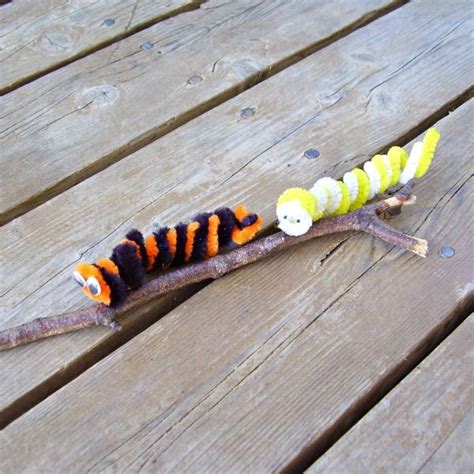 How To Make A Fuzzy Little Caterpillar Caterpillar Craft Summer