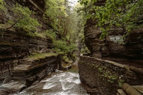 25 Must Do Hikes In Upstate New York For Every Level
