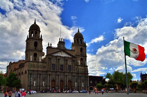 103 años de orgullo y tradición. File:Catedral Toluca.jpg - Wikimedia Commons