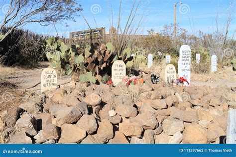 Tombstone Arizona Old Westboot Hill Graveyard Graves Of The Ok