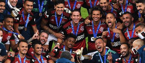 Flamengo Segue Rotina De Títulos E Fatura O Carioca Após 1 A 0 Sobre O Fluminense Jornal O Globo