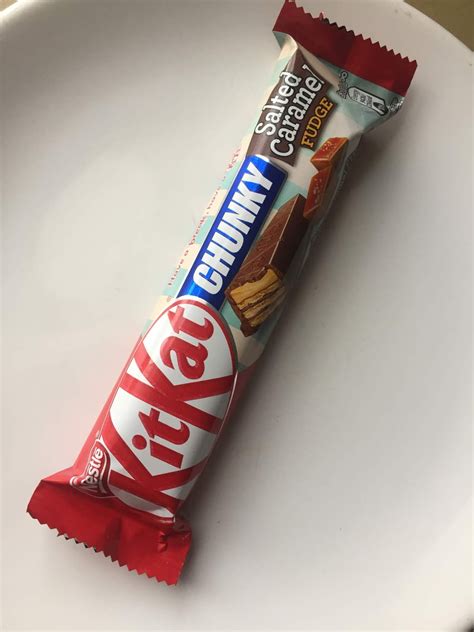 They're wonderful for the holidays, and the perfect addition to any cookie & candy tray, great for holiday parties, and a wonderful treat to give. Kitkat Chunky Salted Caramel Fudge Review