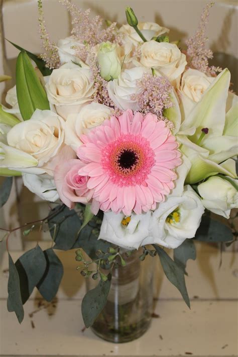 Cheap wedding flowers by season. A Sprig of Lavender: ~Sweet May Wedding Flowers~