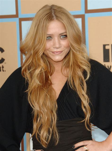 Celebrities Who Have Mastered The Art Of Strawberry Blonde Hair Coloraci N De Cabello
