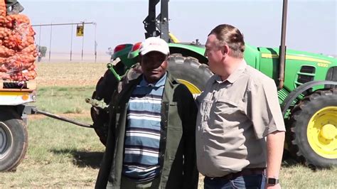 South African 2015 Potato Farmer Of The Year Stephan Fourie Youtube