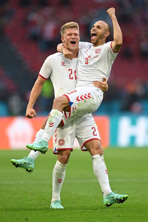 Dự đoán anh vs đan mạch (2h 8/7) bởi alex young. Eriksen đã cùng Đan Mạch chiến thắng Xứ Wales | HLV ...