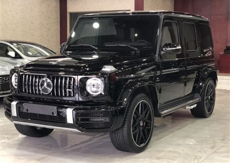 V8 biturbo motorun temel kuvveti ile. SUV Mercedes-Benz G-Klasse G 63 AMG 1 km per 155100 CHF ...