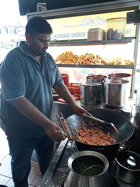 Малайзия, джорджтаун, bangkok lane mee goreng. Oodles of wok-fried favourite | The Star