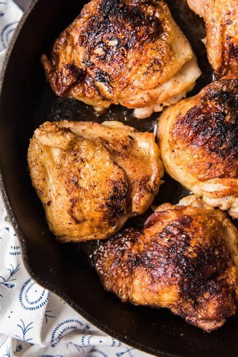 Crispy Cast Iron Skillet Chicken Thighs With Video House Of Nash Eats