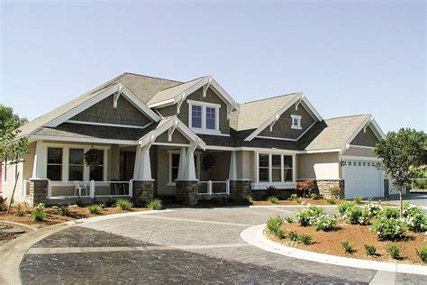 Modern Rambler with Upstairs Bonus Room - 23320JD ...