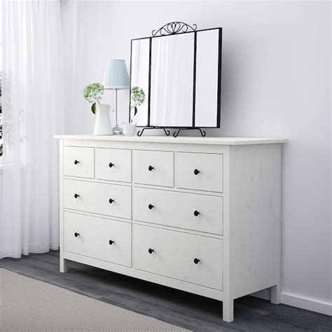 They adapt to you, to your clothes and to your space, helping you achieve the order and personal style you need in your bedroom. HEMNES white stain, Chest of 8 drawers, 160x96 cm - IKEA