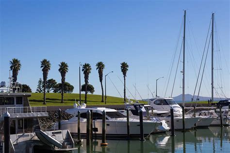 Pine Harbour Marina And Fresh Markets Rydges Formosa